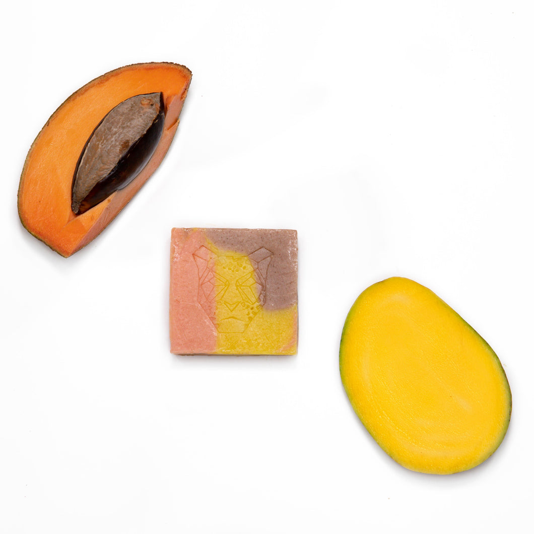 MANGO, MAMEY Y SÁNDALO